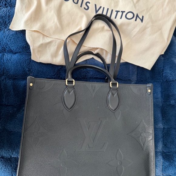 Louis Vuitton OnTheGo GM Black Empreinte Tote – Like New! - Picture 2 of 5
